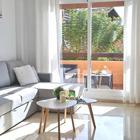Apartment Noctua 011 Del Sol 2 *